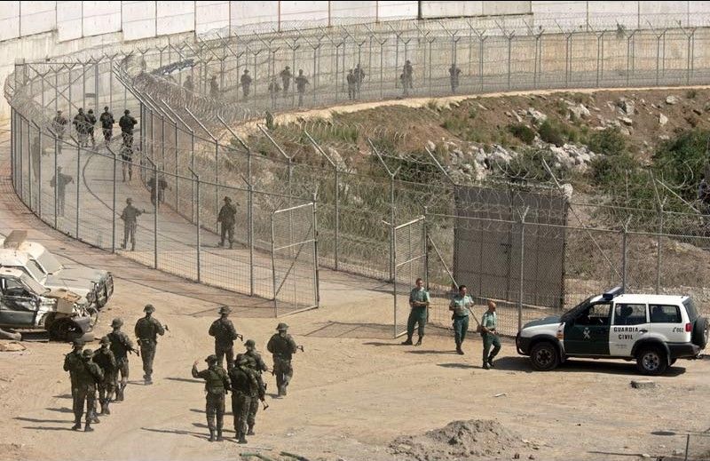 Photographie - enclave espangole de Ceuta au nord du Maroc